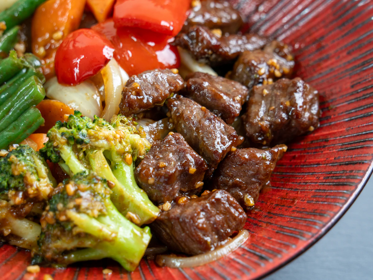 Wok с говядиной